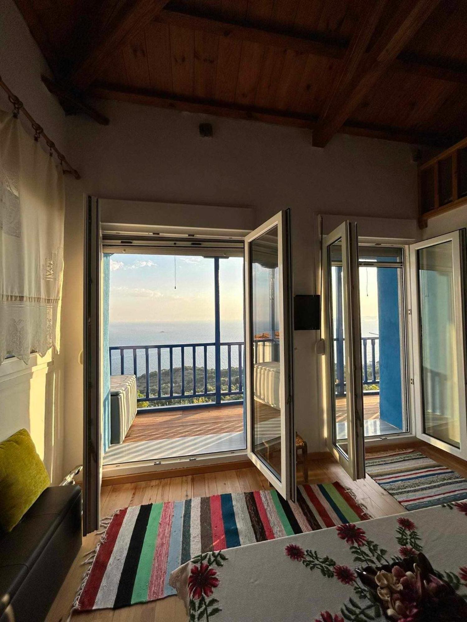 Avgoustina'S Home Glossa Zewnętrze zdjęcie